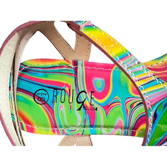 Tie Dye Trendy & Fun Sandals-Women’s 8.5💛💜💚💙🩷 - Picture 2 of 4